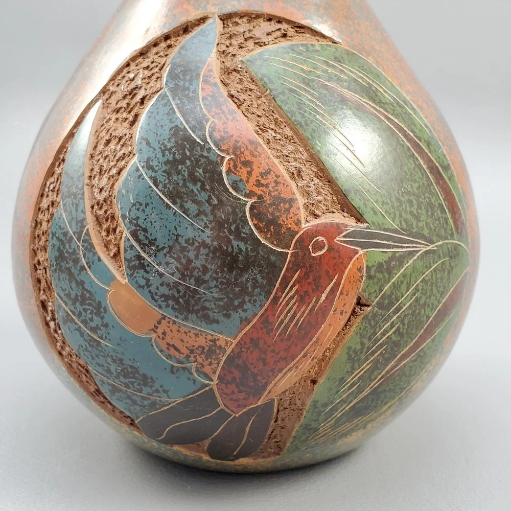 Costa Rica Art Pottery Vase Engraved Hand Crafted Double Sided Fish & Bird 4.5
